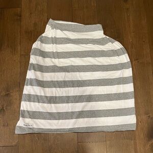 Cheeky Cherubz Nursing Coverup